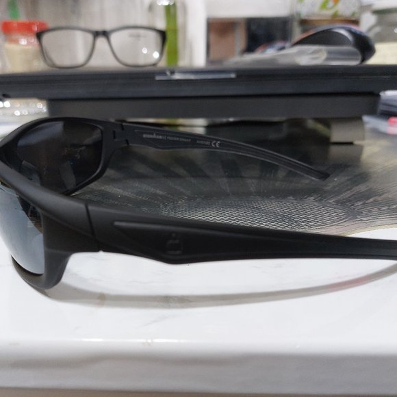 Ironman Foster Grant Men’s Sunglasses Nice Comfortable Handles AH0122 Relentless - Picture 5 of 7